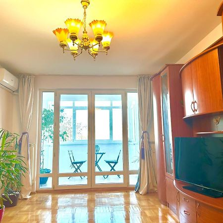 Vintage Bucharest Apartment 外观 照片