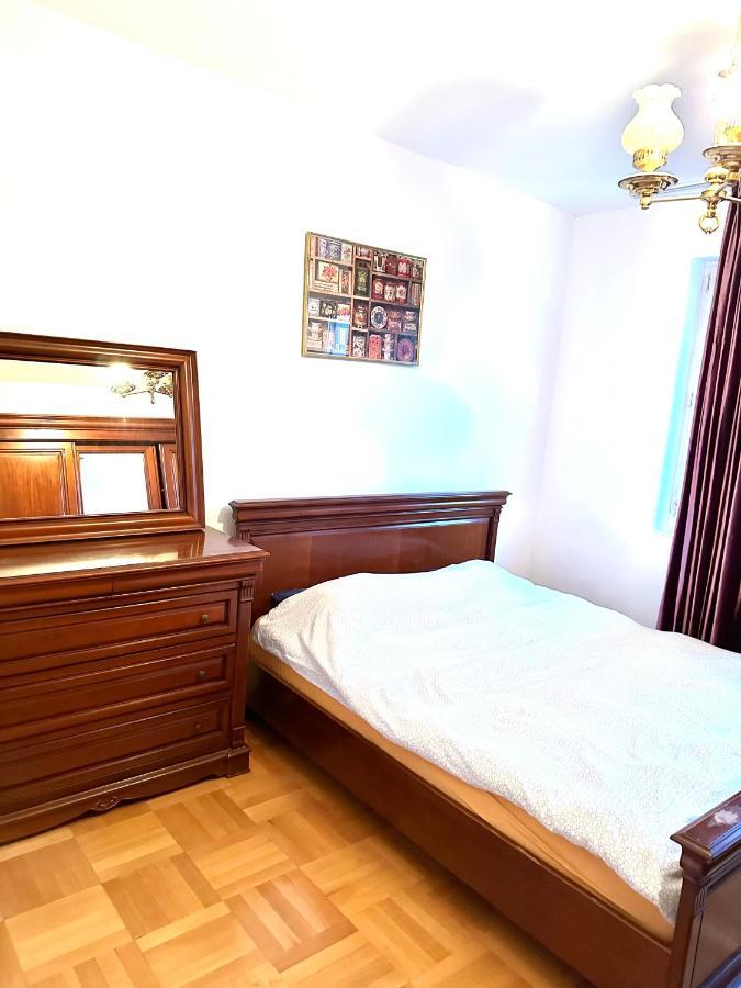 Vintage Bucharest Apartment 外观 照片